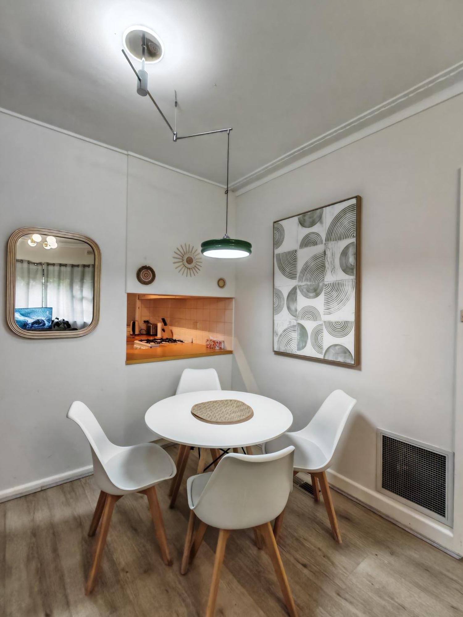 Humble Abode Near Ringwood * Heathmont
